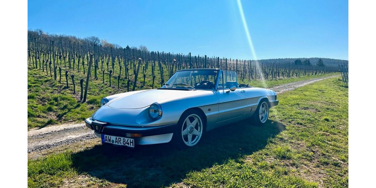 Alfa Romeo Spider 208.000 km 14.900 &euro; Bad Neuenahr 53474