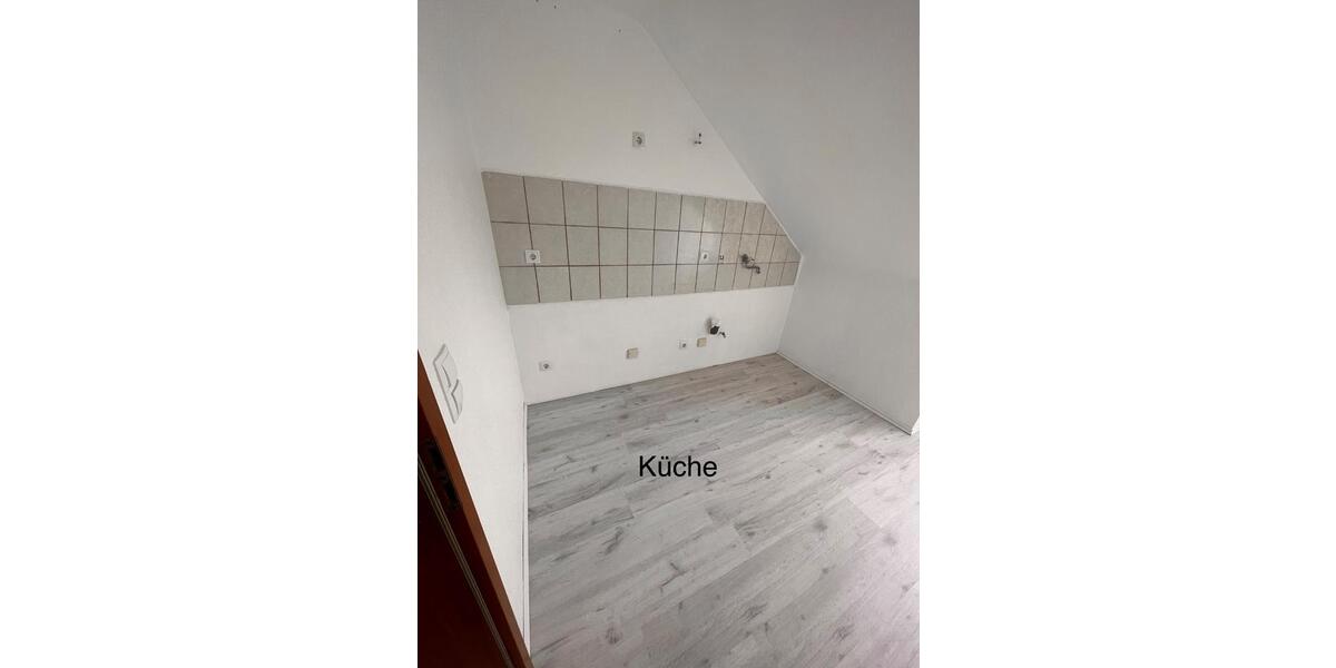 Dachgeschoßwohnung Koblenz Bubenheim - 3 Zimmer, 67 m&sup2;, 600&euro; | Angebot:25852449