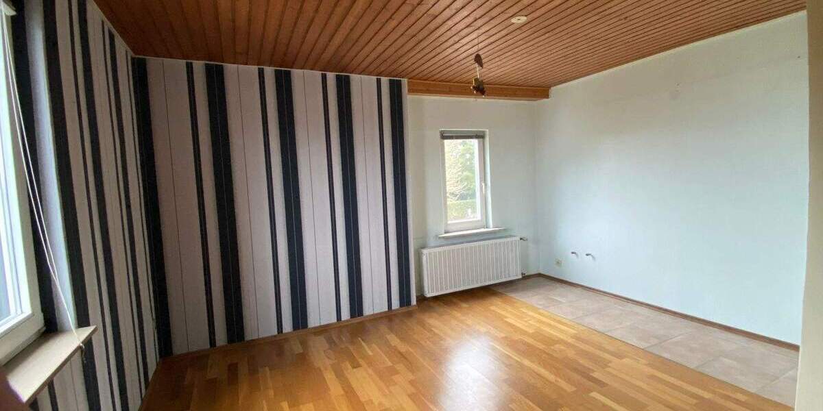 Einfamilienhaus Gondershausen - 1 Zimmer, 135 m&sup2;, 247.000&euro; | Angebot:25685652