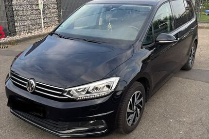 VW Touran 105.000 km 18.499 &euro; Bad Hönningen 53557