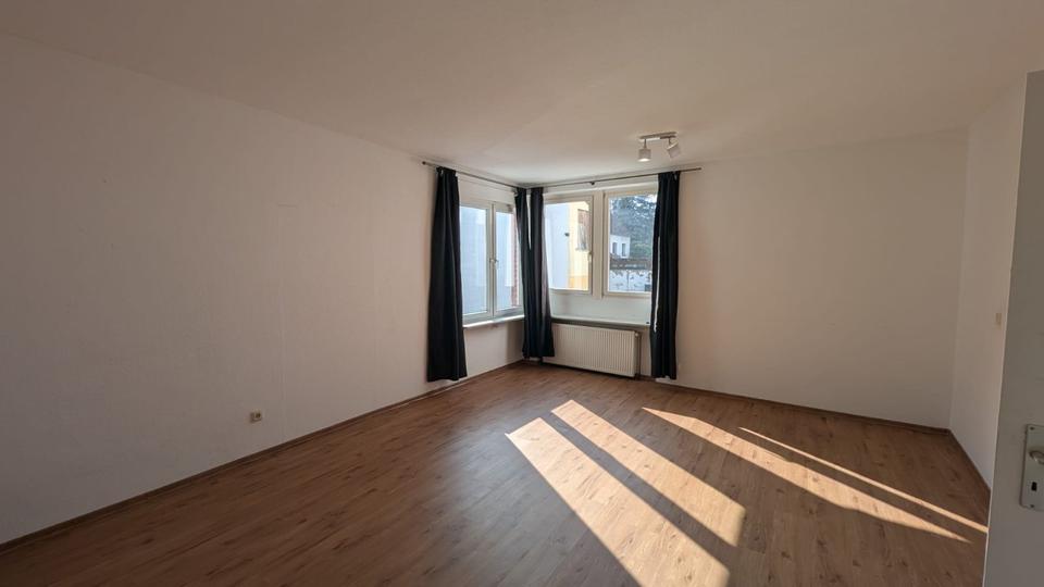 Erdgeschoßwohnung Steimel - 2 Zimmer, 81 m&sup2;, 520&euro; | Angebot:25415284