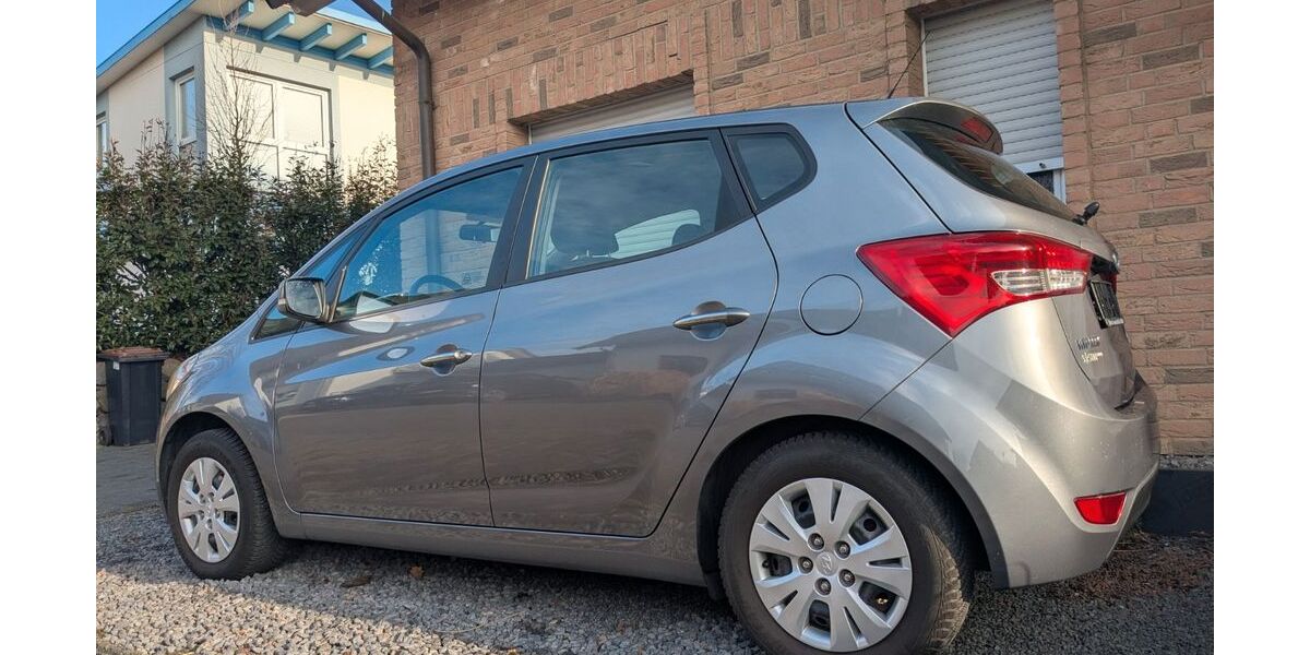 Hyundai ix20 98.844 km 6.099 &euro; Andernach 56626