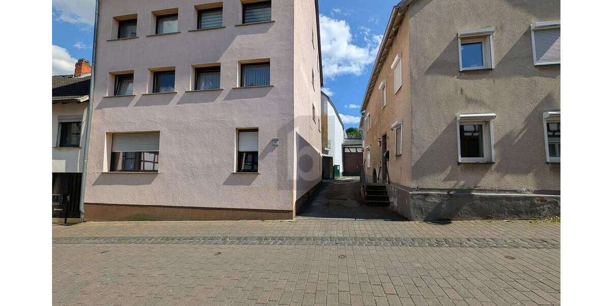 Einfamilienhaus Bad Breisig - 14 Zimmer, 345 m&sup2;, 559.000&euro; | Angebot:27102202