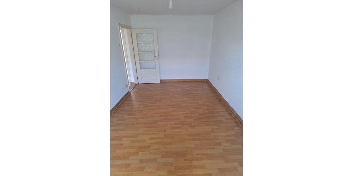 Dachgeschoßwohnung Koblenz Bubenheim - 2.5 Zimmer, 75 m&sup2;, 740&euro; | Angebot:25925120