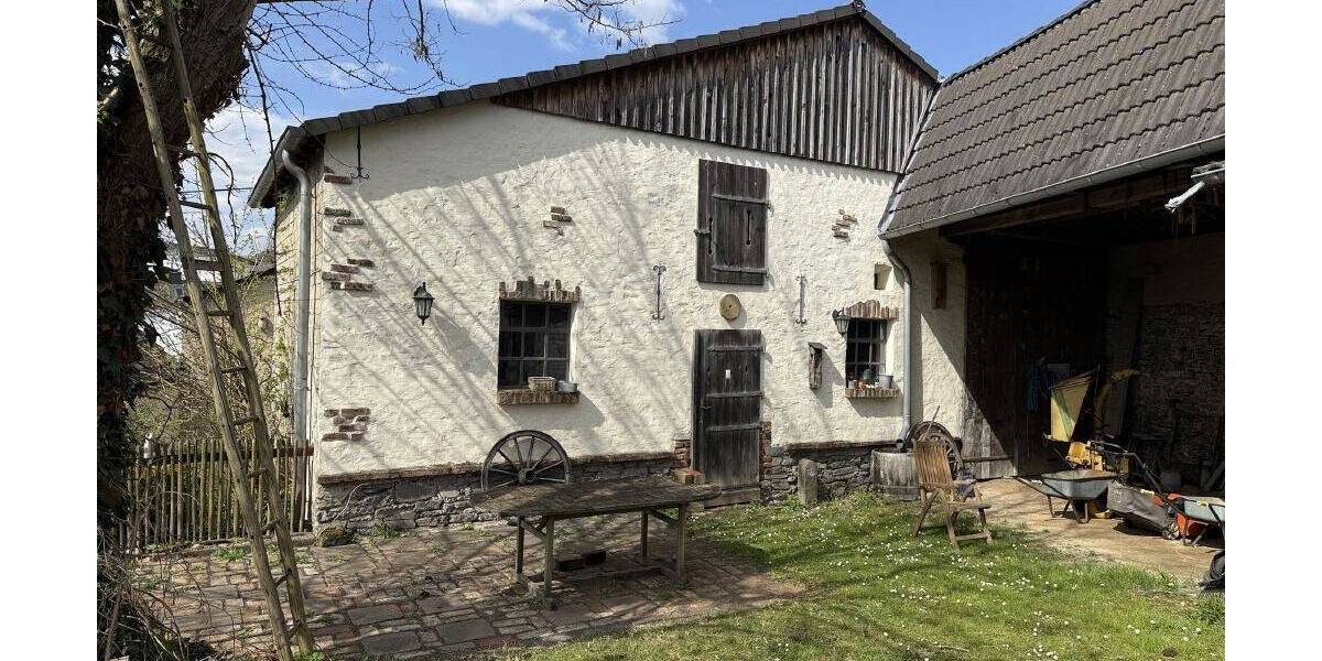 Mehrfamilienhaus, Wohnhaus Hillscheid - 6 Zimmer, 144 m&sup2;, 219.000&euro; | Angebot:25708347