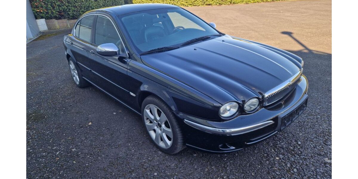 Jaguar X-Type 158.000 km 4.980 &euro; Dernbach 56307