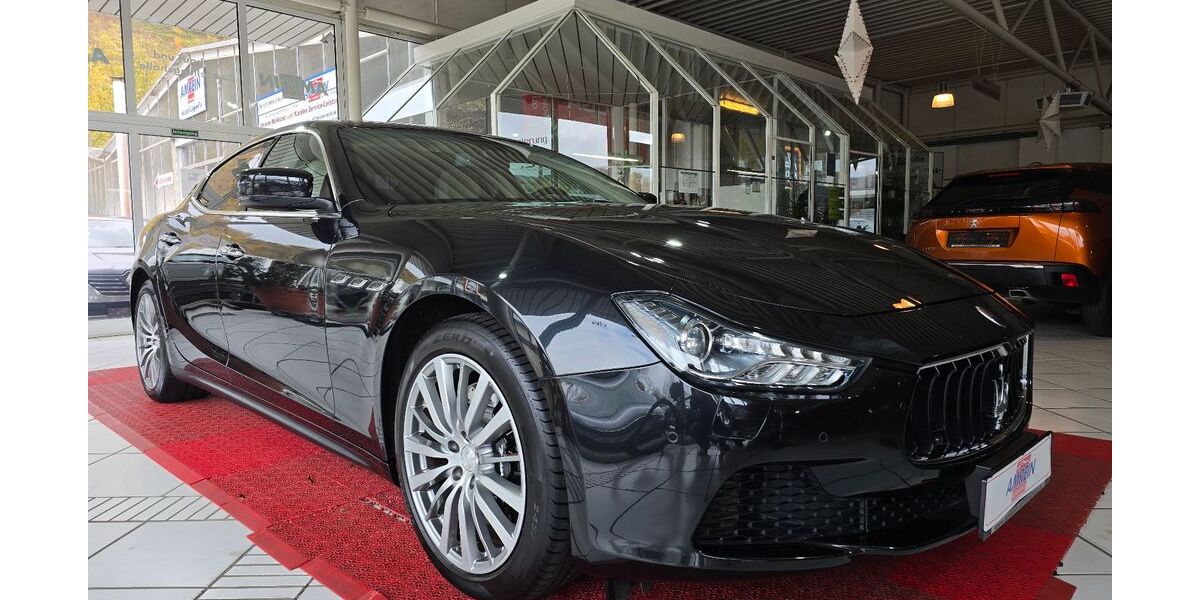 Maserati Ghibli 69.600 km 28.900 &euro; Lahnstein 56112