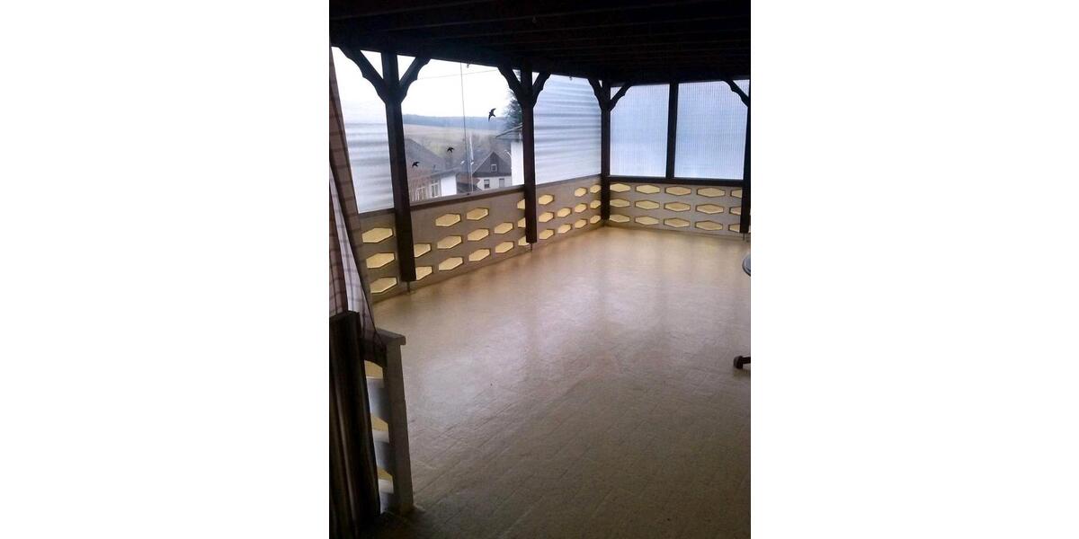 Einfamilienhaus Oberdreis - 7 Zimmer, 200 m&sup2;, 239.000&euro; | Angebot:25614199