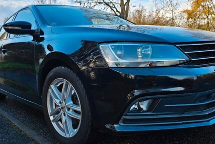 VW Jetta 185.000 km 7.500 &euro; Sankt-Sebastian 56220