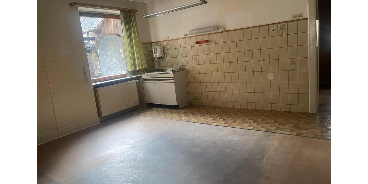 Bauernhaus, Landhaus Polch - 6 Zimmer, 120 m&sup2;, 140.000&euro; | Angebot:25286846