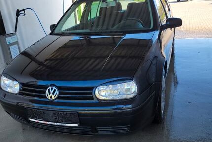 VW Golf 226.918 km 1.890 &euro; Plaidt 56637