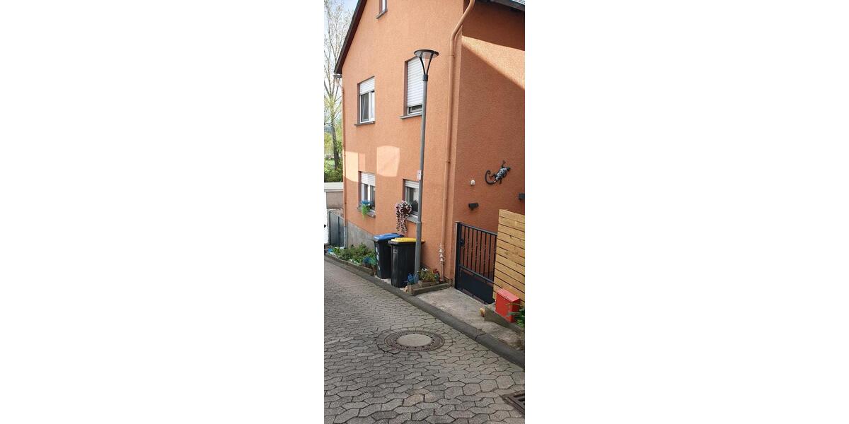 Einfamilienhaus Andernach - 6 Zimmer, 130 m&sup2;, 325.000&euro; | Angebot:26398924