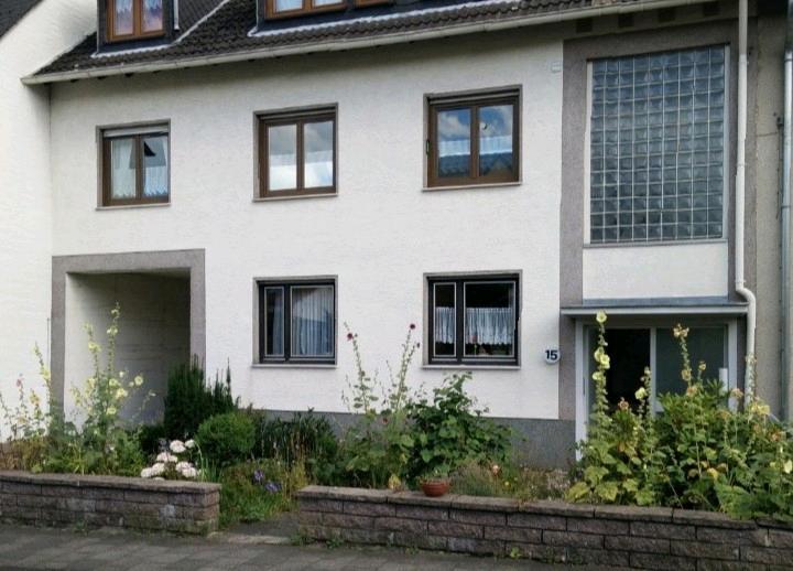 Hochparterre Neuwied Feldkirchen - 3 Zimmer, 78 m&sup2;, 180.000&euro; | Angebot:25157700