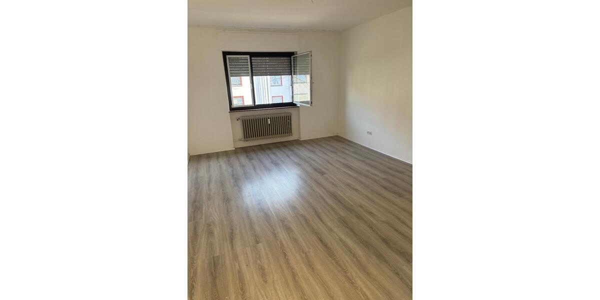 Etagenwohnung Koblenz Bubenheim - 3 Zimmer, 71 m&sup2;, 595&euro; | Angebot:25410990