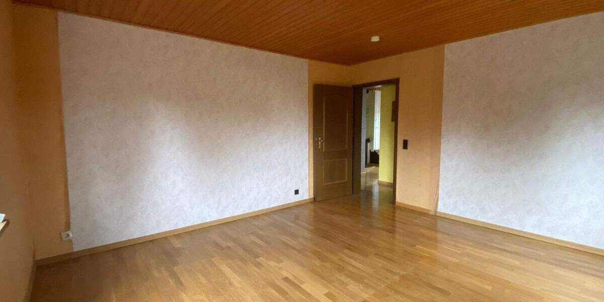 Einfamilienhaus Gondershausen - 1 Zimmer, 135 m&sup2;, 247.000&euro; | Angebot:25685652