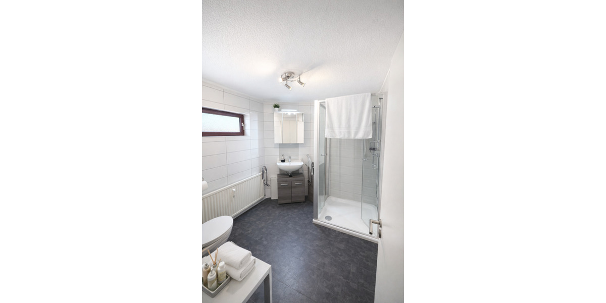 Dachgeschoßwohnung Eitelborn - 3 Zimmer, 95 m&sup2;, 850&euro; | Angebot:25282109