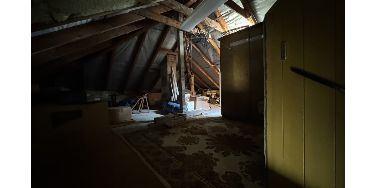 Zwei-Parteienhaus mit Baugrund - Zweifamilienhaus Niederzissen | Angebot:25145612