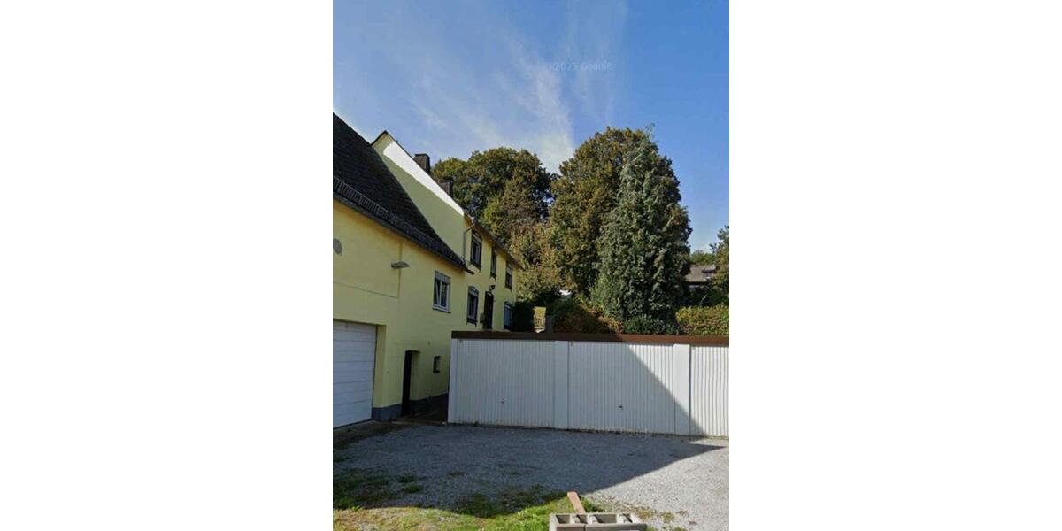 Einfamilienhaus Becheln - 7 Zimmer, 133 m&sup2;, 2.500&euro; | Angebot:24606352