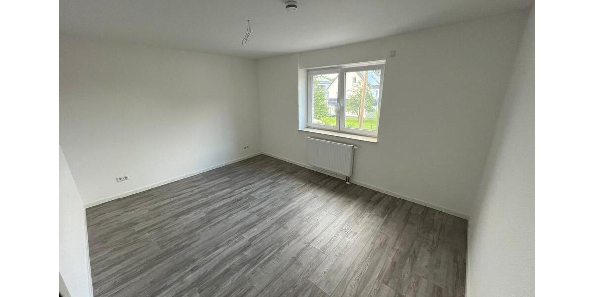 Etagenwohnung Wirges - 3 Zimmer, 84 m&sup2;, 925&euro; | Angebot:25285827