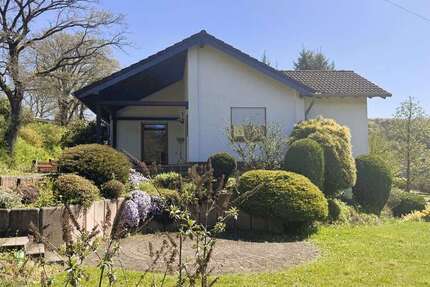 Haus Neustadt (Wied) Hombach - 3 Zimmer, 110 m&sup2;, 179.000&euro; | Angebot:26351950