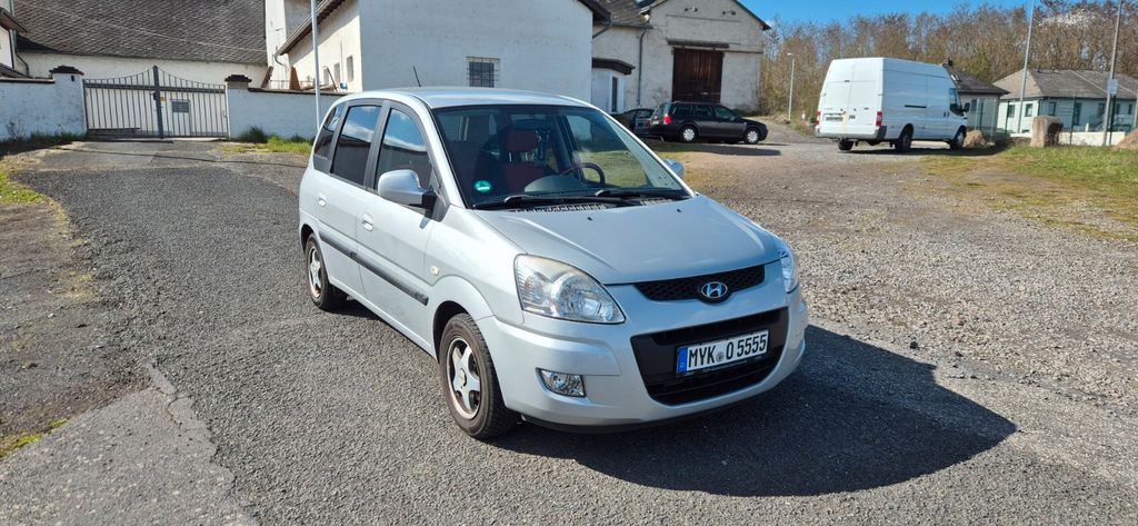 Hyundai Matrix 158.000 km 2.700 &euro; Andernach 56626