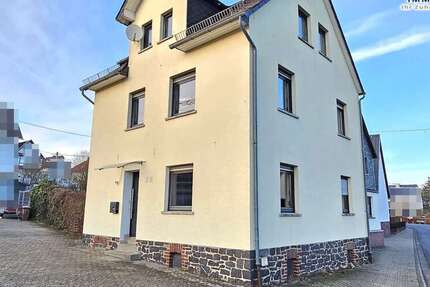 Haus Stahlhofen - 6.5 Zimmer, 127 m&sup2;, 195.000&euro; | Angebot:23795447