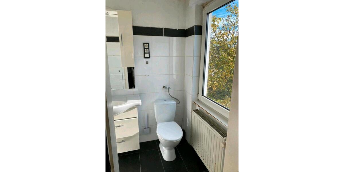 Einfamilienhaus Mendig - 8 Zimmer, 150 m&sup2;, 165.000&euro; | Angebot:25233795