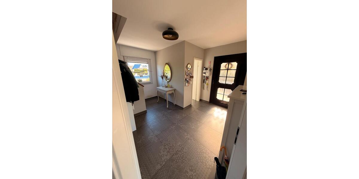 Einfamilienhaus Halsenbach - 4 Zimmer, 130 m&sup2;, 330.000&euro; | Angebot:26080077