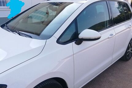 VW Golf Sportsvan 56.000 km 14.950 &euro; Bad Neuenahr-Ahrweiler 53474
