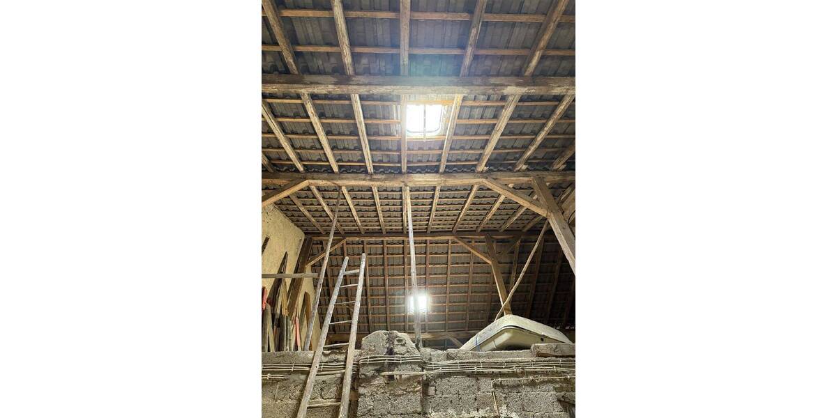 Mehrfamilienhaus, Wohnhaus Hillscheid - 6 Zimmer, 144 m&sup2;, 219.000&euro; | Angebot:25708347