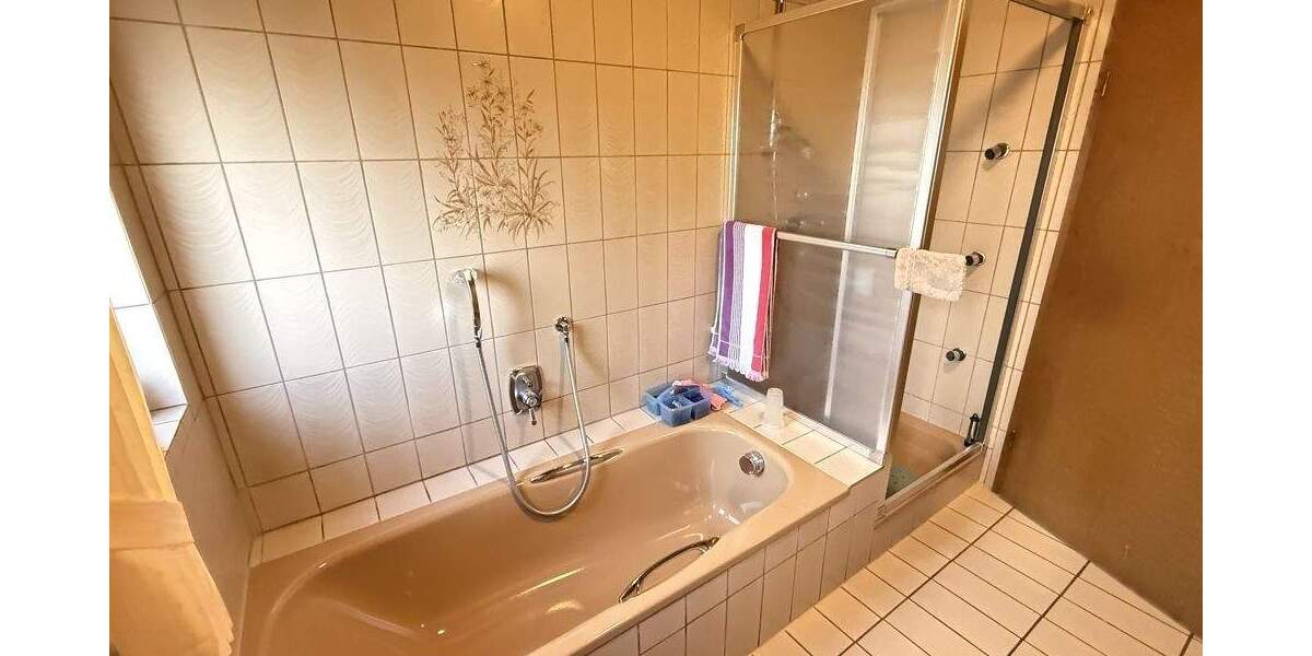 Einfamilienhaus Steimel-Sensenbach Sensenbach - 5 Zimmer, 180 m&sup2;, 320.000&euro; | Angebot:25674387