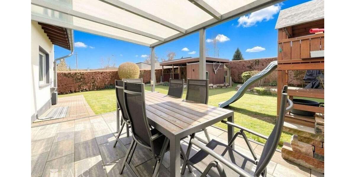 Einfamilienhaus Schürdt - 5 Zimmer, 115 m&sup2;, 289.000&euro; | Angebot:25800572