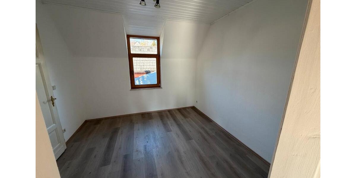 Etagenwohnung Neuwied Feldkirchen - 1 Zimmer, 48 m&sup2;, 600&euro; | Angebot:26127182