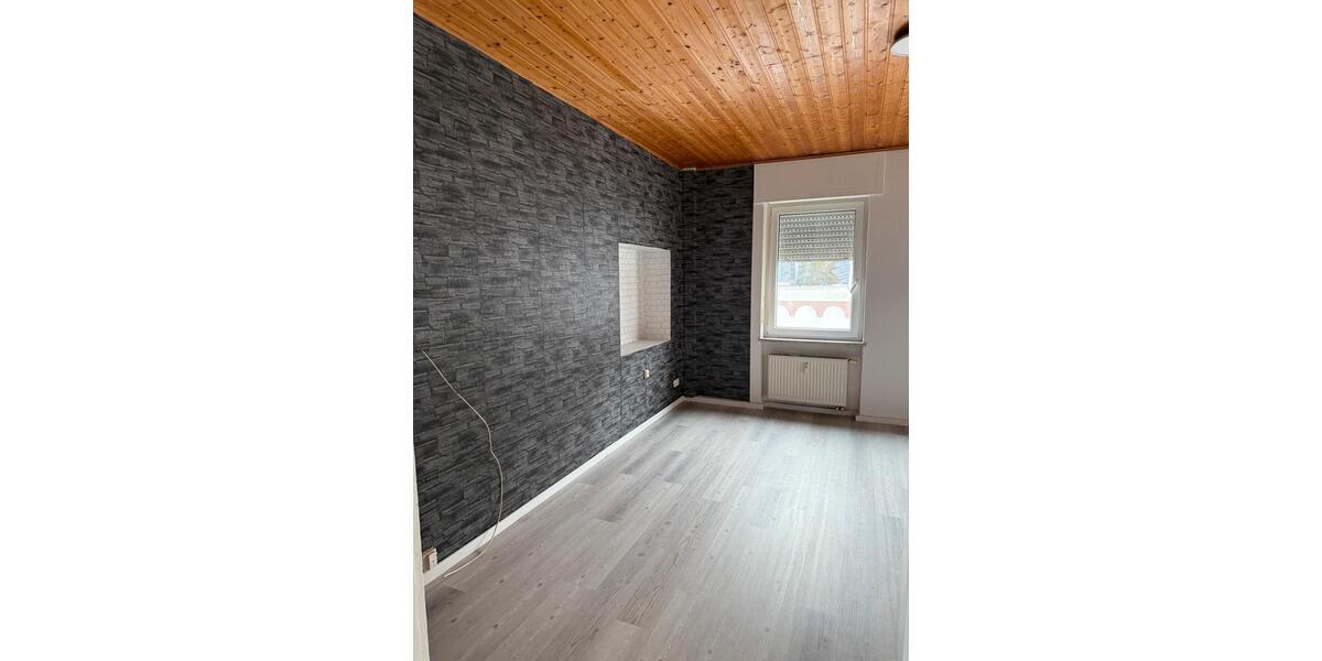 Etagenwohnung Vallendar - 3 Zimmer, 70 m&sup2;, 1.000&euro; | Angebot:25182762