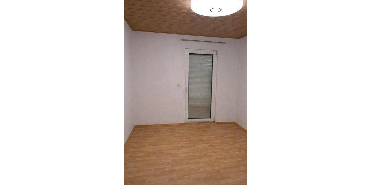 Einfamilienhaus Kalt - 5 Zimmer, 160 m&sup2;, 225.000&euro; | Angebot:25280872