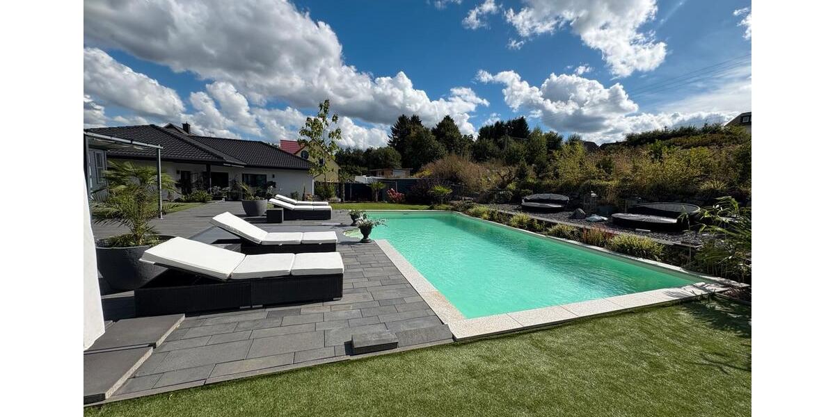 Bungalow Neustadt (Wied) Hombach - 4 Zimmer, 141 m&sup2;, 598.000&euro; | Angebot:26019870