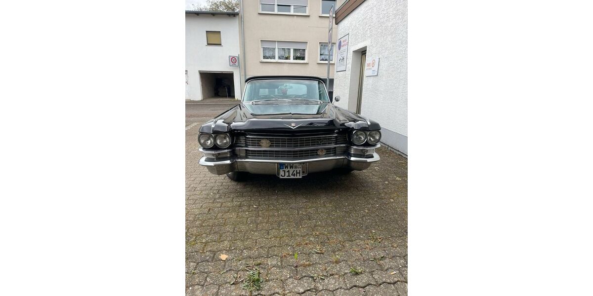 Cadillac Deville 49.187 km 46.500 &euro; Höhr-Grenzhausen 56203