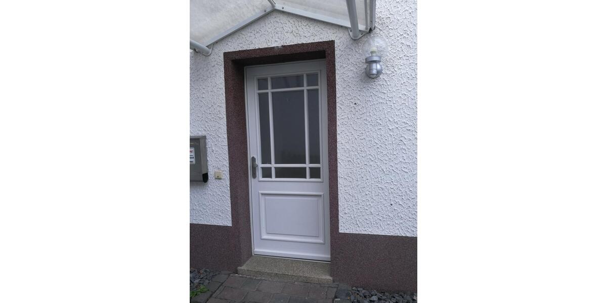 Einfamilienhaus Niederzissen - 5 Zimmer, 100 m&sup2;, 950&euro; | Angebot:26539737