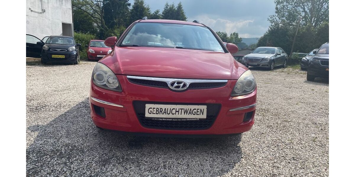 Hyundai i30 213.562 km 799 &euro; Rolandseck Remagen 53424