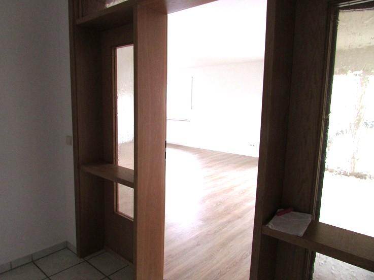 Etagenwohnung Dieblich - 3 Zimmer, 103 m&sup2;, 800&euro; | Angebot:24753093