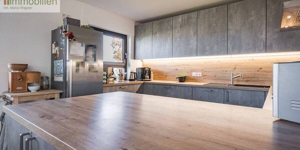 Einfamilienhaus Breitscheid - 9 Zimmer, 200 m&sup2;, 449.000&euro; | Angebot:25744964