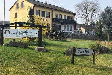 Gewerbeobjekt Wierschem - 1 Zimmer, 459.000&euro; | Angebot:25667454