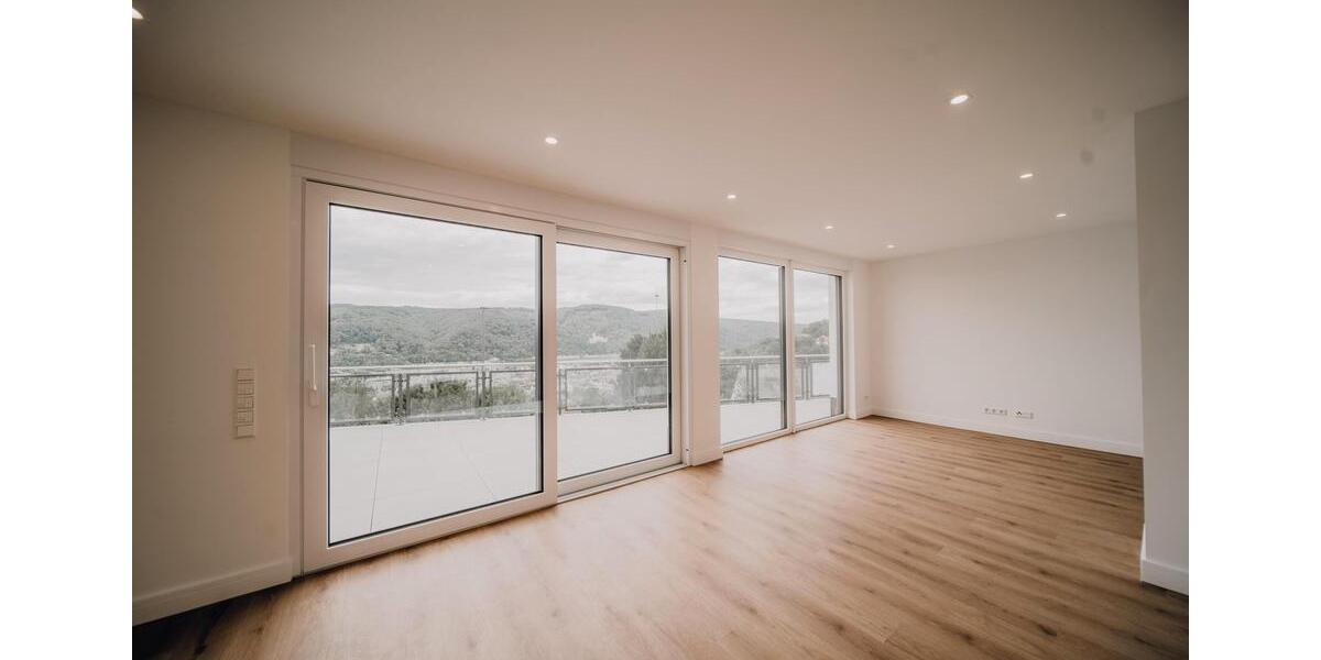 Etagenwohnung Lahnstein - 3 Zimmer, 145 m&sup2;, 1.508&euro; | Angebot:25589217