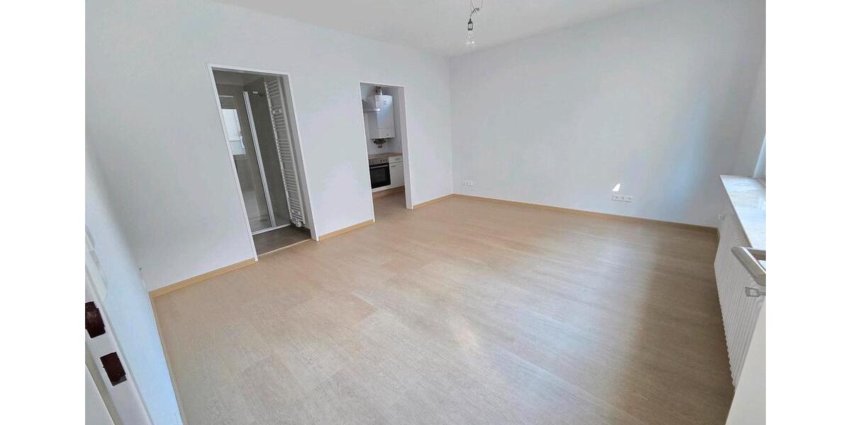 Erdgeschoßwohnung Neuwied Block - 1 Zimmer, 27 m&sup2;, 450&euro; | Angebot:26679535