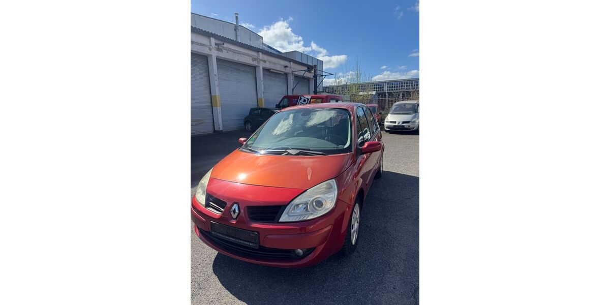 Renault Scenic 116.656 km 2.800 &euro; Sinzig 53489