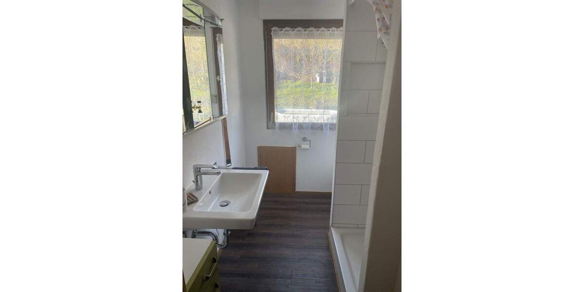 Einfamilienhaus Müden an der Mosel - 7 Zimmer, 170 m&sup2;, 315.000&euro; | Angebot:25659119