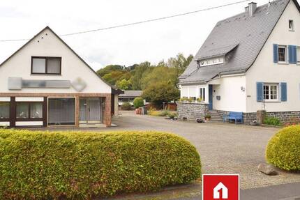 Haus Rückeroth - 1 Zimmer, 390 m&sup2;, 495.000&euro; | Angebot:25776382