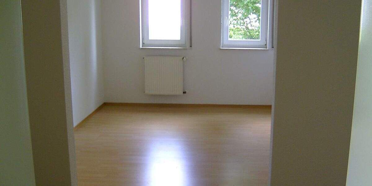 Etagenwohnung Weißenthurm - 3 Zimmer, 80 m&sup2;, 656&euro; | Angebot:25771875