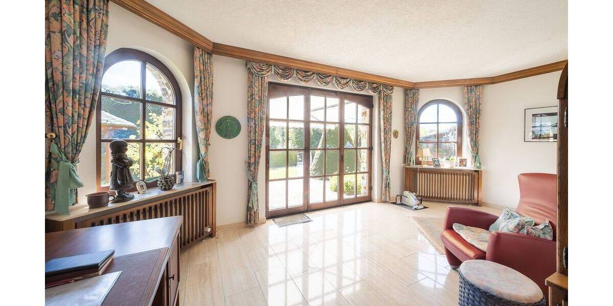 Einfamilienhaus Raubach - 8 Zimmer, 262 m&sup2;, 995.000&euro; | Angebot:25845622