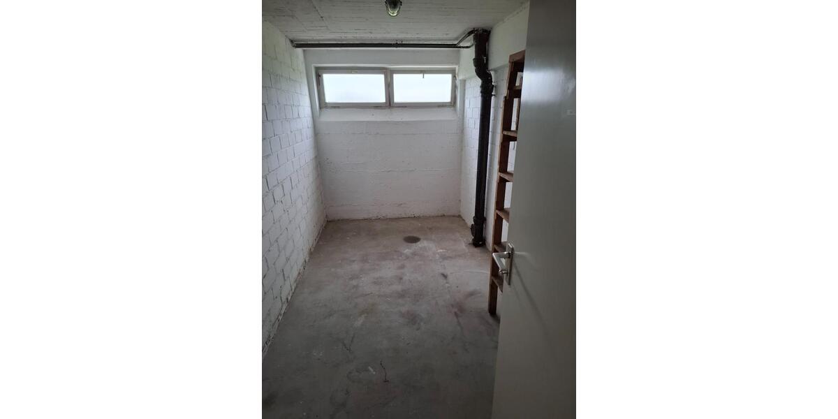 Dachgeschoßwohnung Montabaur - 3.5 Zimmer, 850&euro; | Angebot:21981208